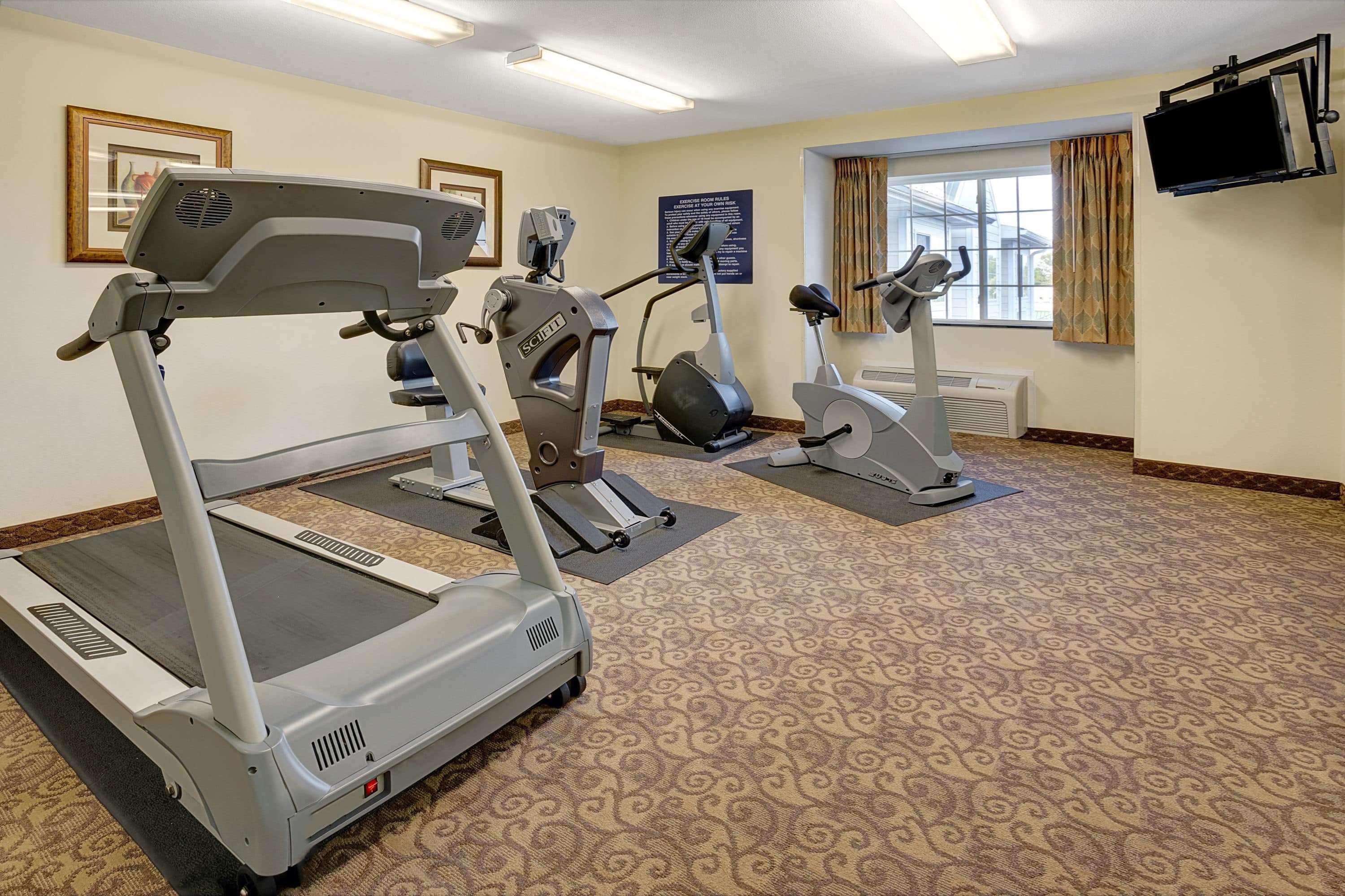 Microtel Inn & Suites By Wyndham Indianapolis Airport Buitenkant foto